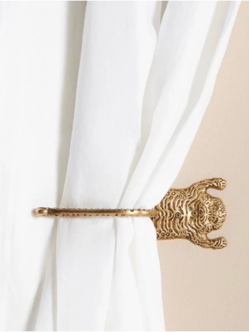 131-Anthropologie Tibetan Tiger
Tieback, NWT